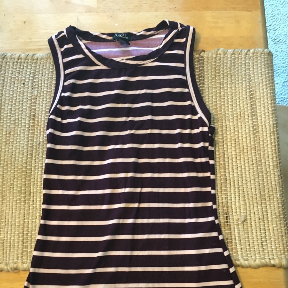 Striped rue21 shirt